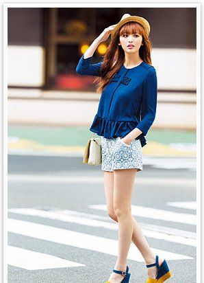 打造浪漫甜美的春日装扮 搭出优雅女人味