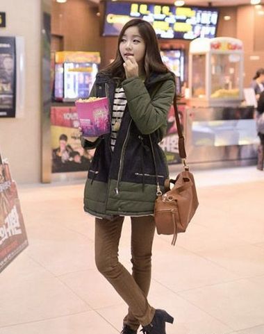军绿色拼接棉服外套